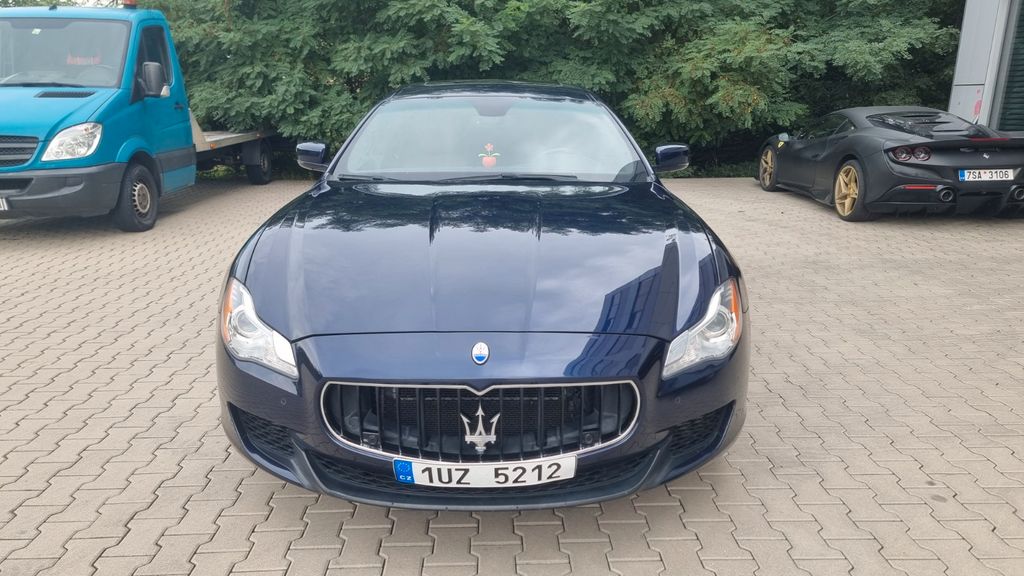 Maserati Quattroporte