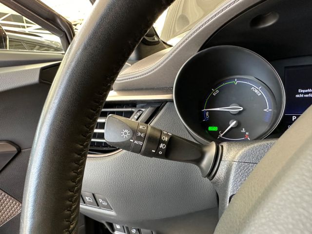 Toyota C-HR  Hybrid Lounge