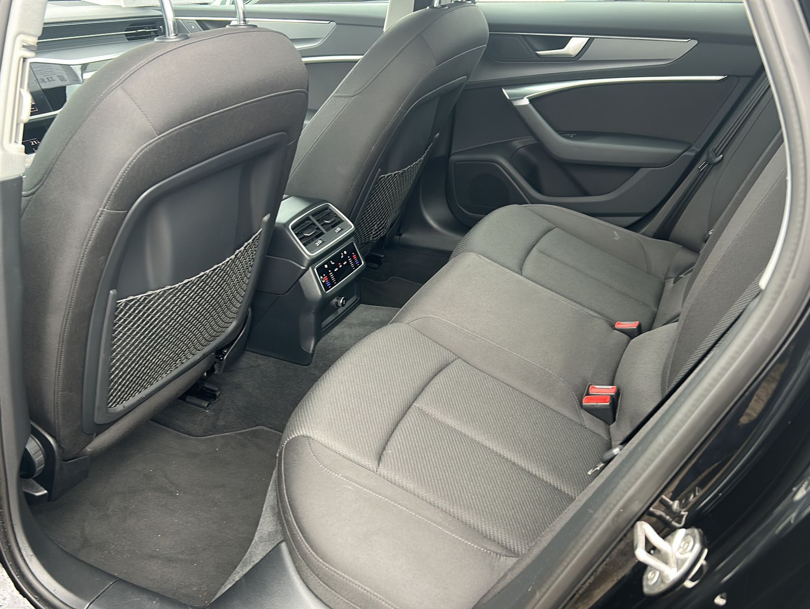 Fahrzeugabbildung Audi A6 45 TDI quattro tiptronic