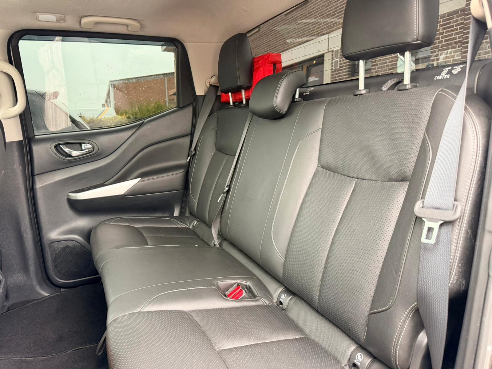 Nissan NP300 Tekna Double Cab4x4/RostFrei/360Kam