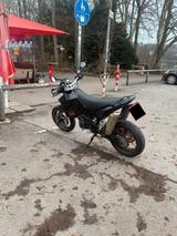 KTM 690 SM - KTM SUPER MOTO