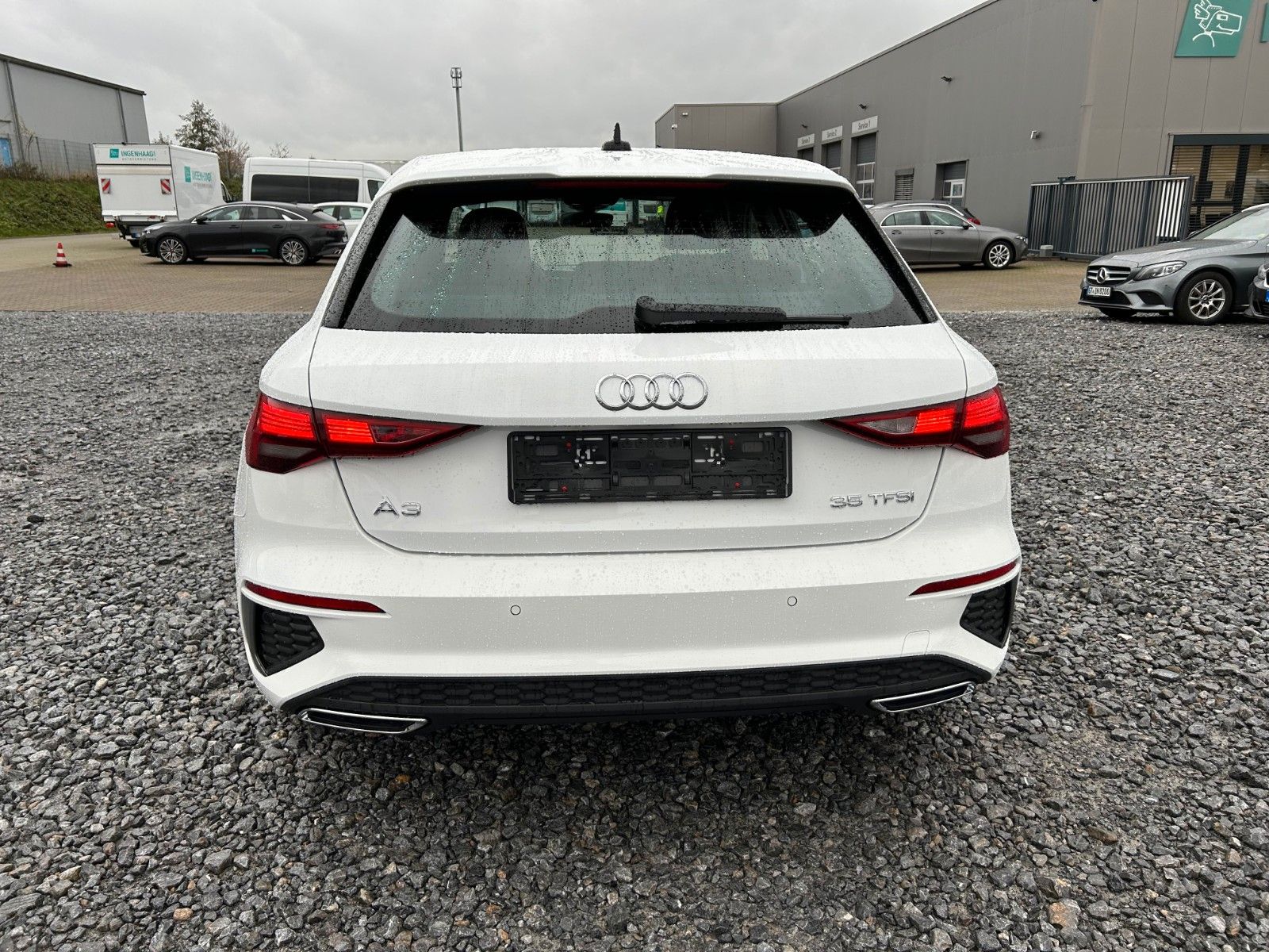 Fahrzeugabbildung Audi A3 Sportback 35 TFSI S-Tronic ACC LED Navi
