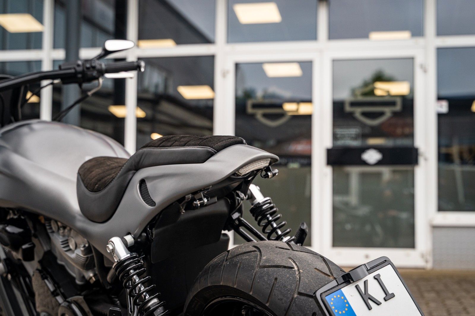 Fahrzeugabbildung Harley-Davidson VRSCR Street-Rod - Jack Lomaxx Custom Umbau