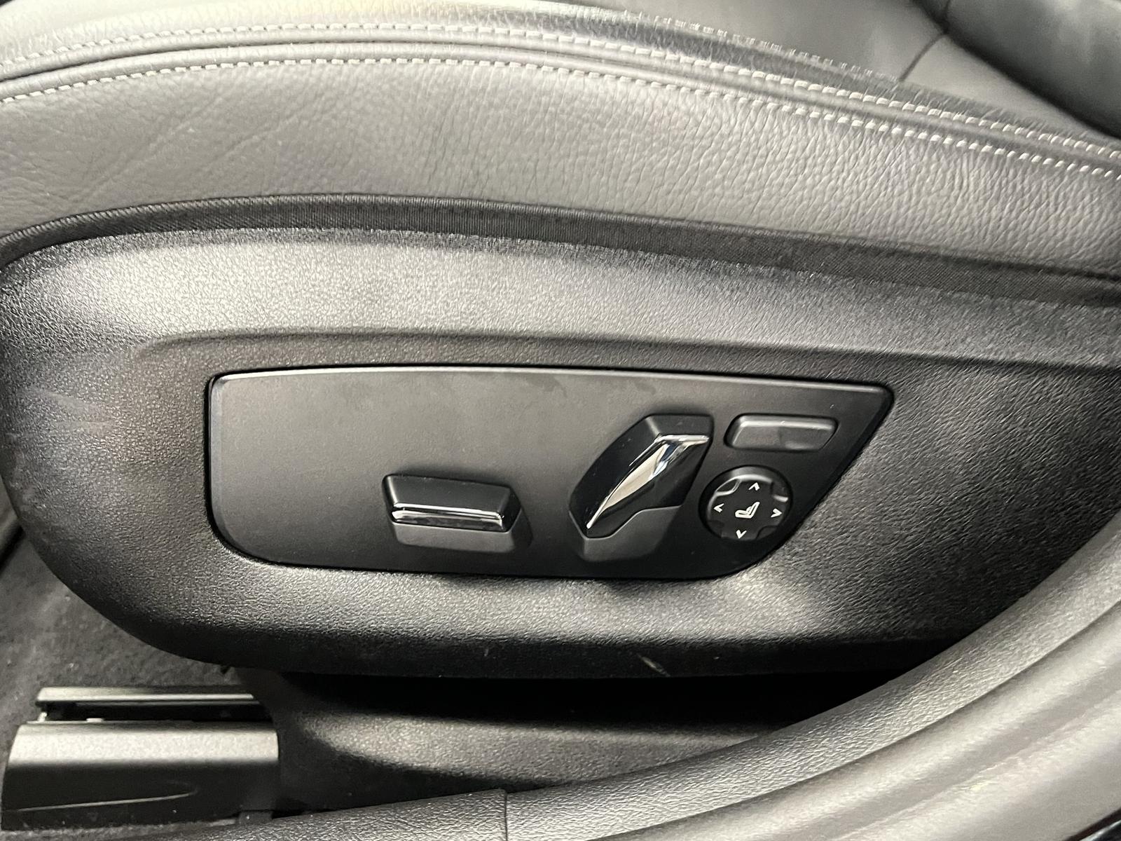 BMW 530 e xDrive Luxury-Line Navi*Leder*LED*CarPlay