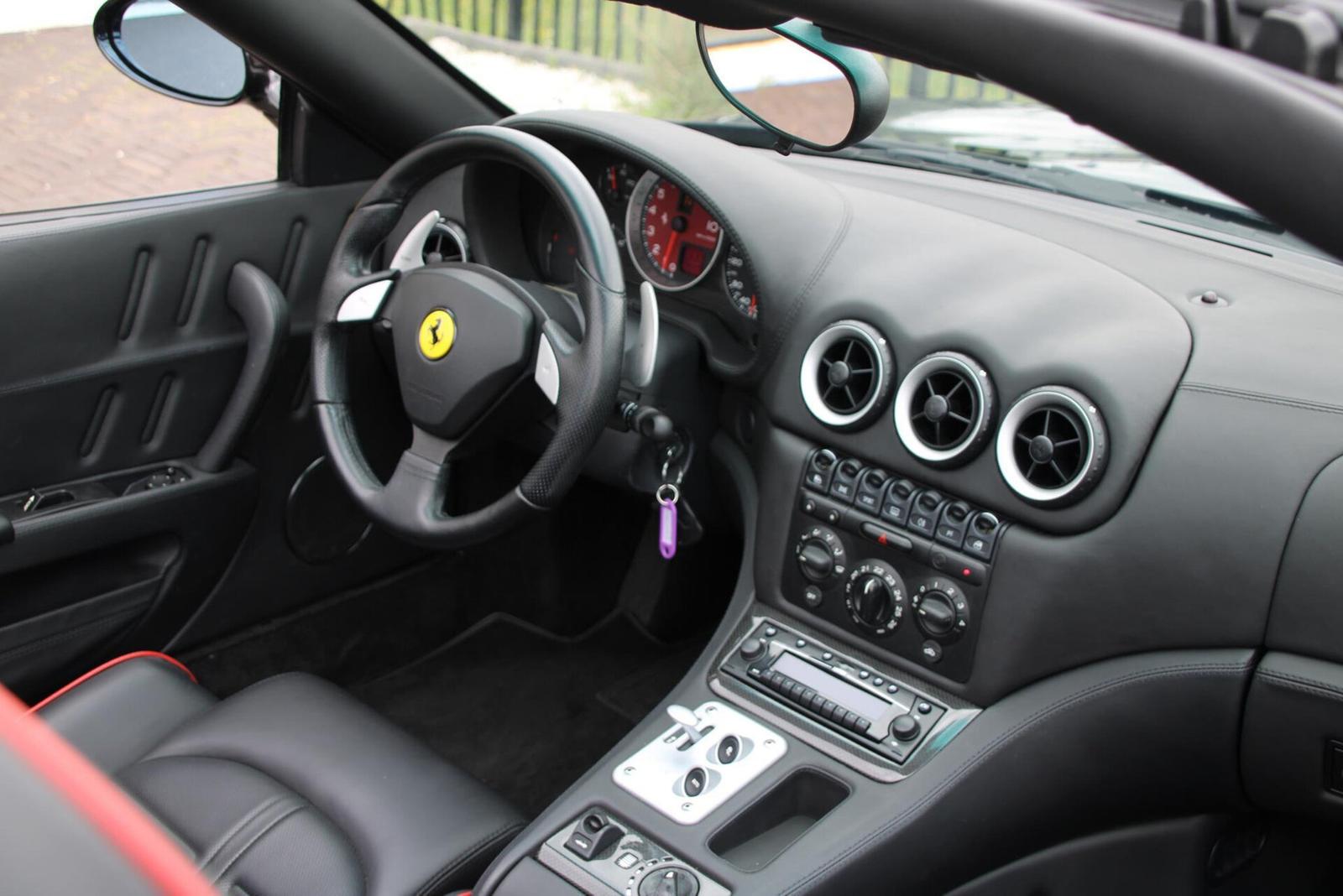 Ferrari 575 Maranello F1 Ferrari 575 Superamerica | 540p