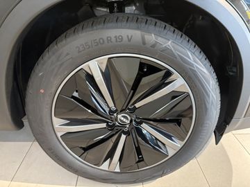 Fotografie 4 des Nissan Qashqai 1.5 VC-T e-Power Tekna