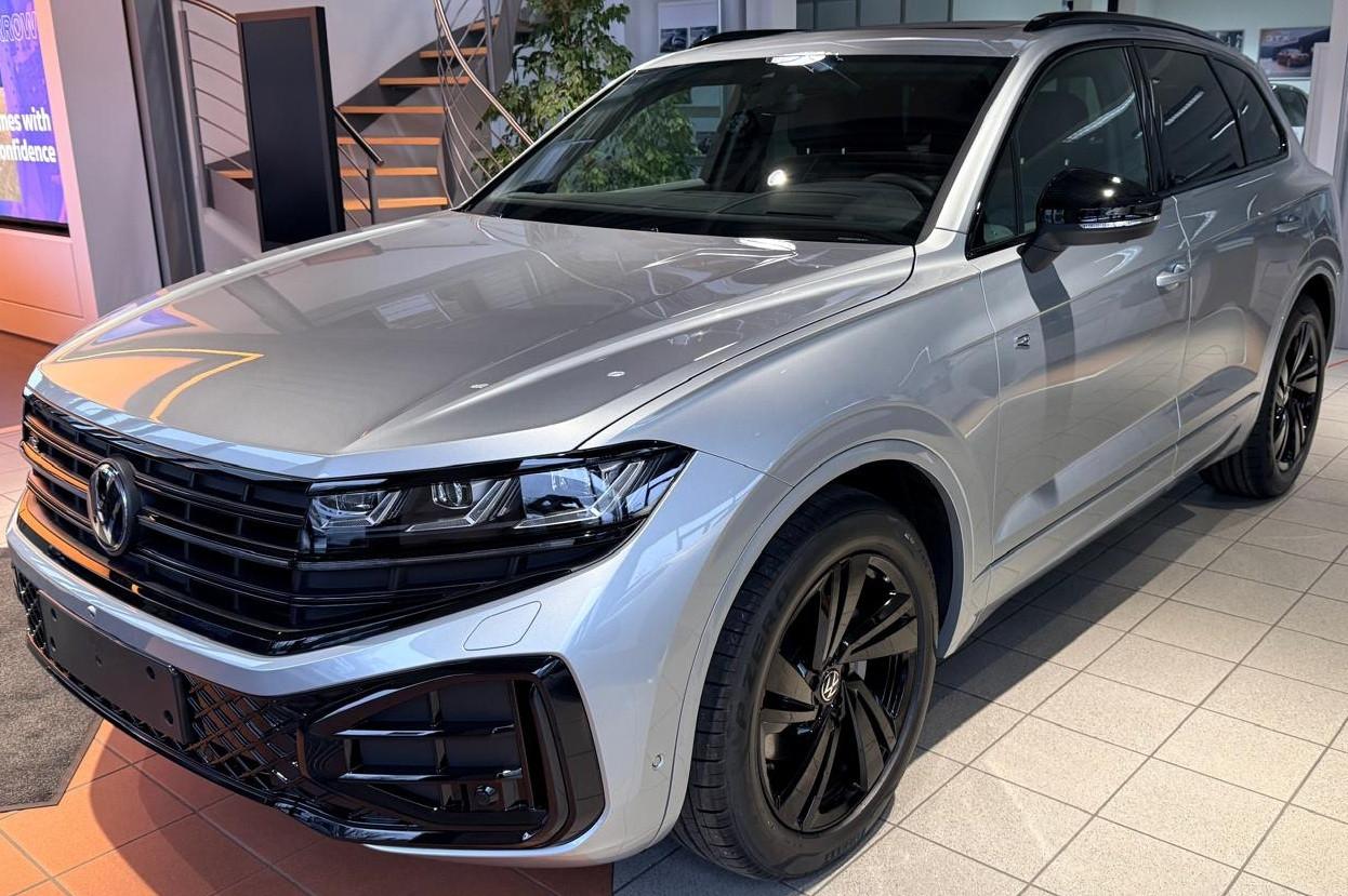 Volkswagen Touareg 210KW; 4Motion; R-Line Final Edition