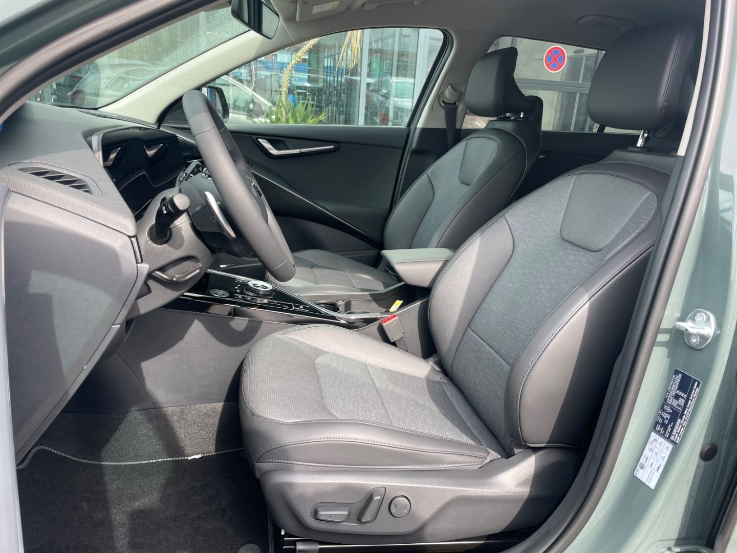 Fahrzeugabbildung Kia Niro Spirit 1.6 GDI Memory Sitzheiz&kühlung