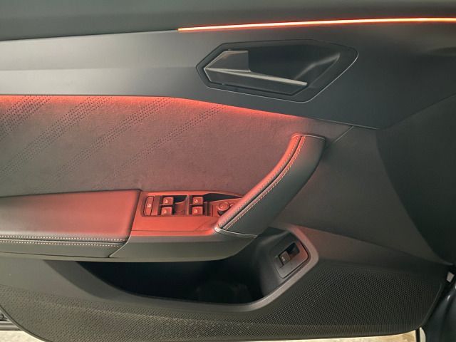 Formentor VZ 2.0 TSI DSG PANO+NAVI