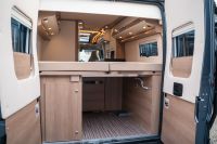 Malibu Van first class - two rooms GT skyview 640 LE RB (24/29)