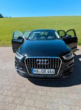 Audi Q3 2.0 TFSI quattro - - Audi Q3 von privat