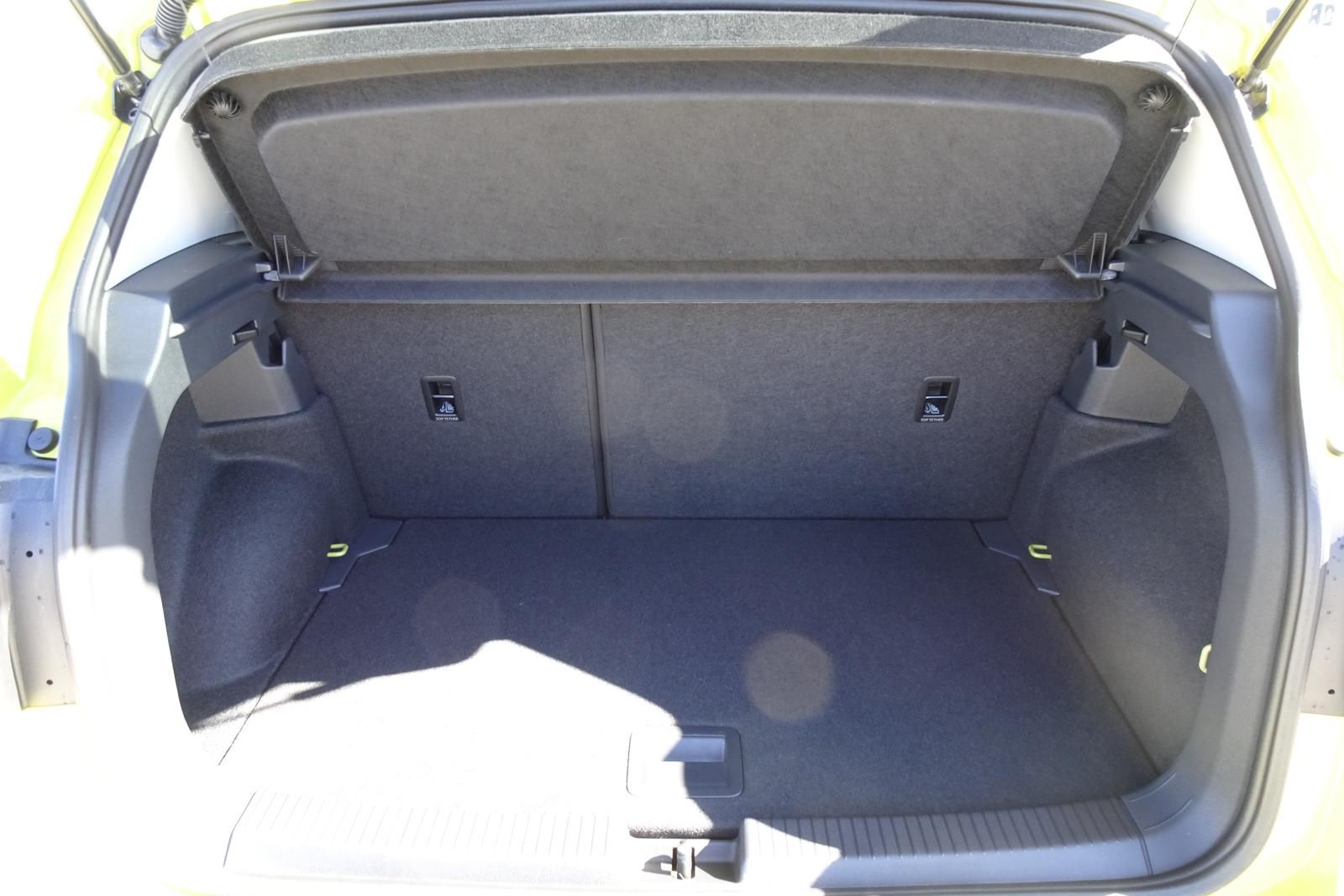 Fahrzeugabbildung Volkswagen T-Cross 1.0l TSI 85kW DSG LED
