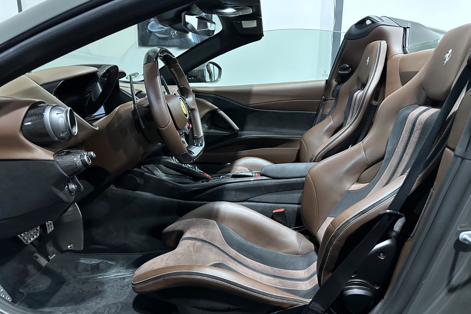 Fahrzeugabbildung Ferrari 812 GTS | 1. Hand | Lift | Carbon | ADAS