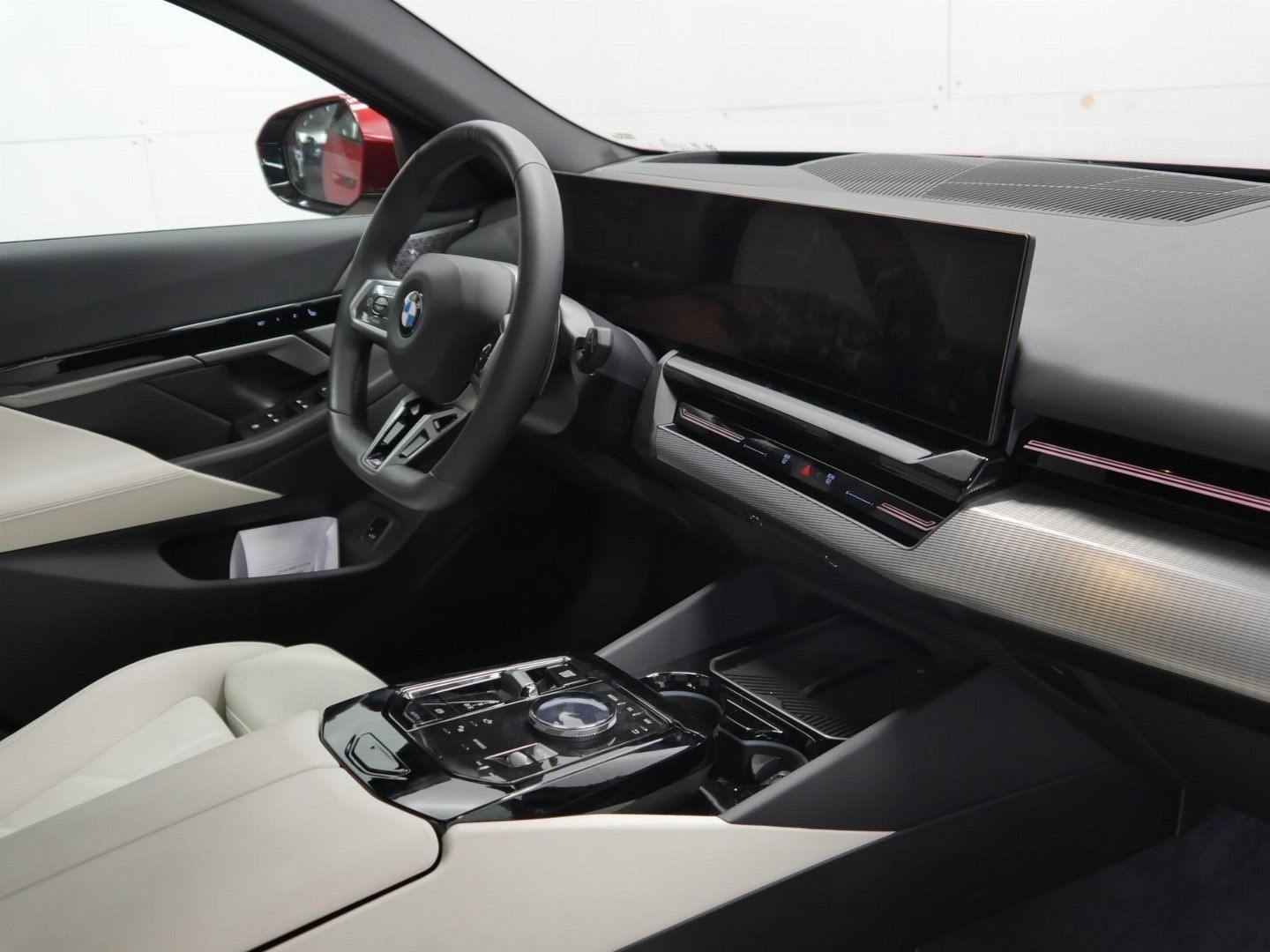 Fahrzeugabbildung BMW 540d xDrive M Sportpaket pro | Sitzbelüftung vor