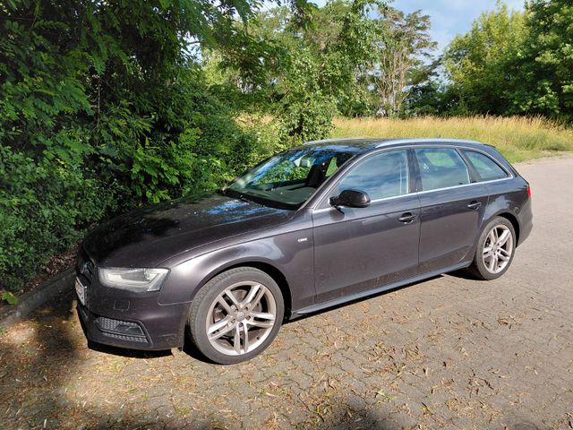 AUDI A4 2.0 TDI 110kW multitronic S line Avant S line