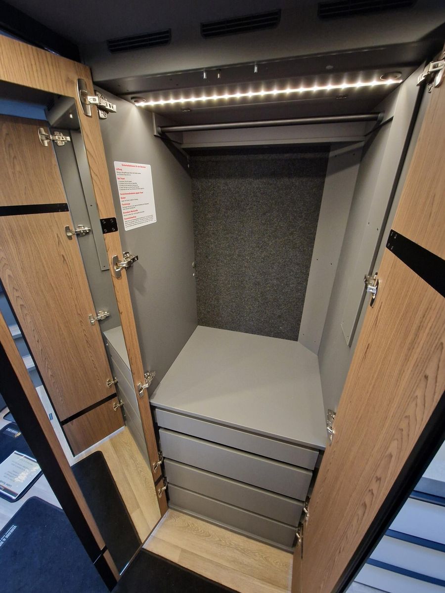 Fahrzeugabbildung Niesmann + Bischoff Arto 88 Verfügbar ab Okt. 2026