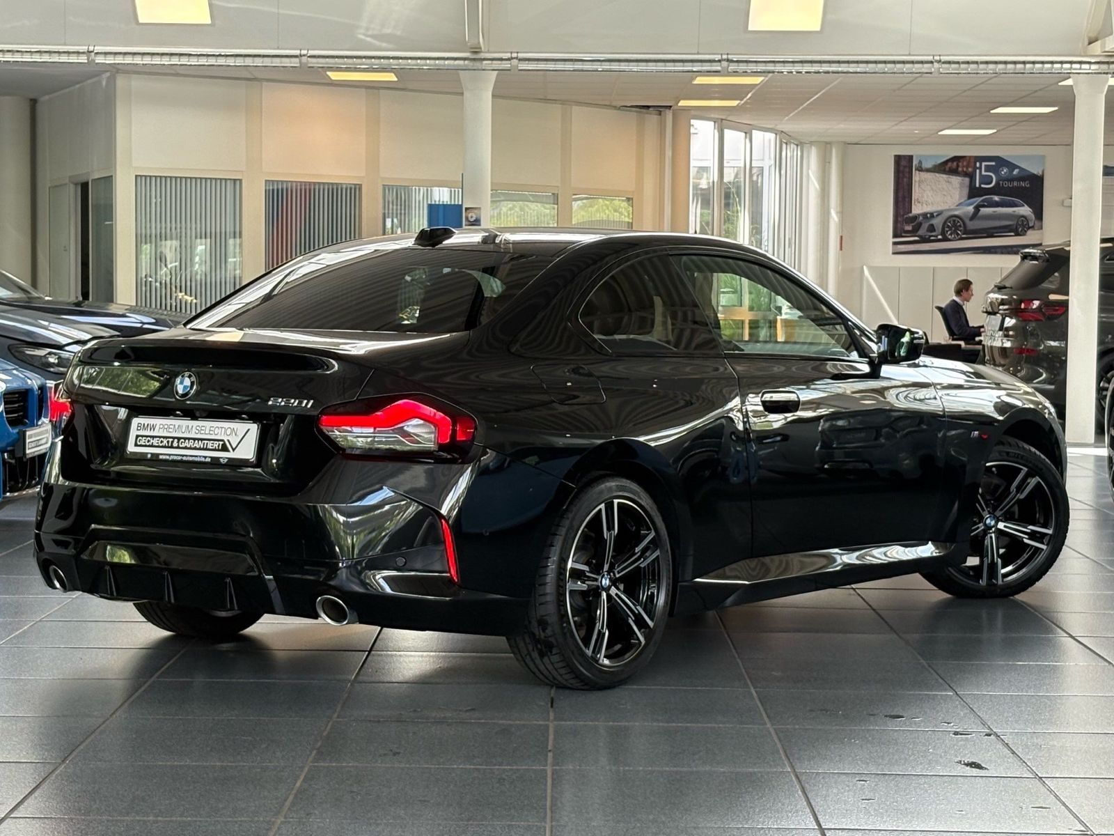 BMW 220 - Bild 2