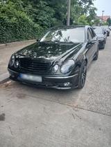 Mercedes-Benz Mercedes Benz E500 V8 - Mercedes-Benz E 500 in Berlin