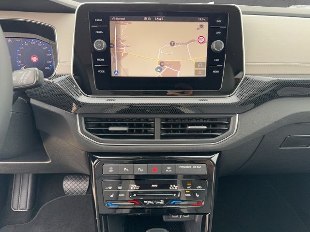 T-Cross STYLE 1.0 TSI DSG AHK REAR VIEW DWA PDC