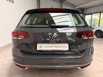 Volkswagen Passat Variant - 4