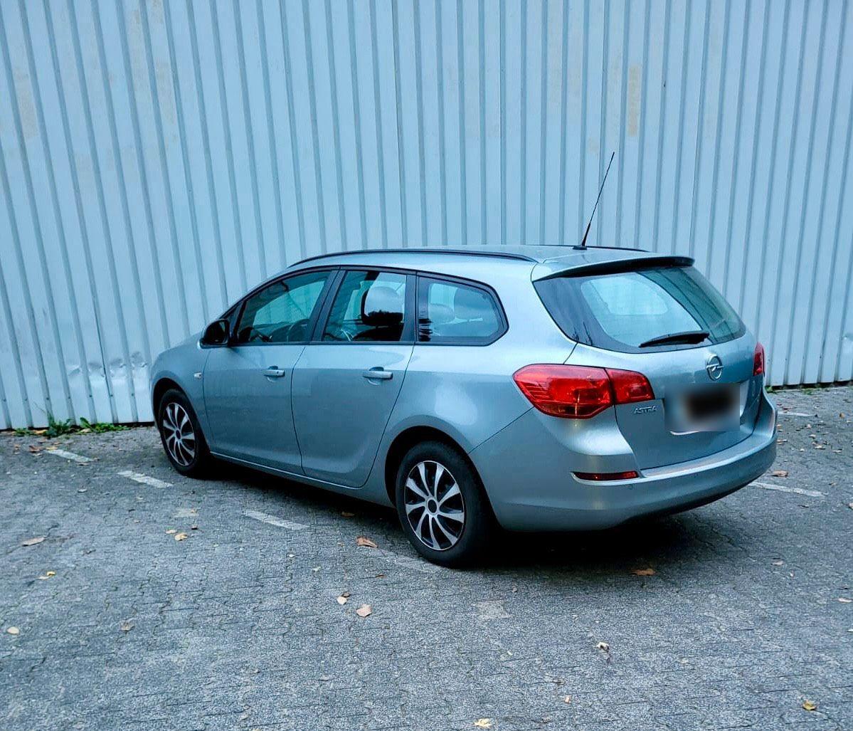 Opel Astra