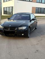 BMW 330i - - BMW 330 aus 2006: 330i