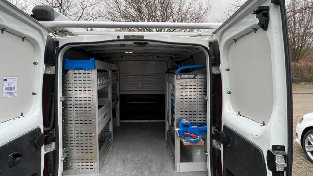 Opel Vivaro B / SORTIMO Regale/MwSt/ NR 31