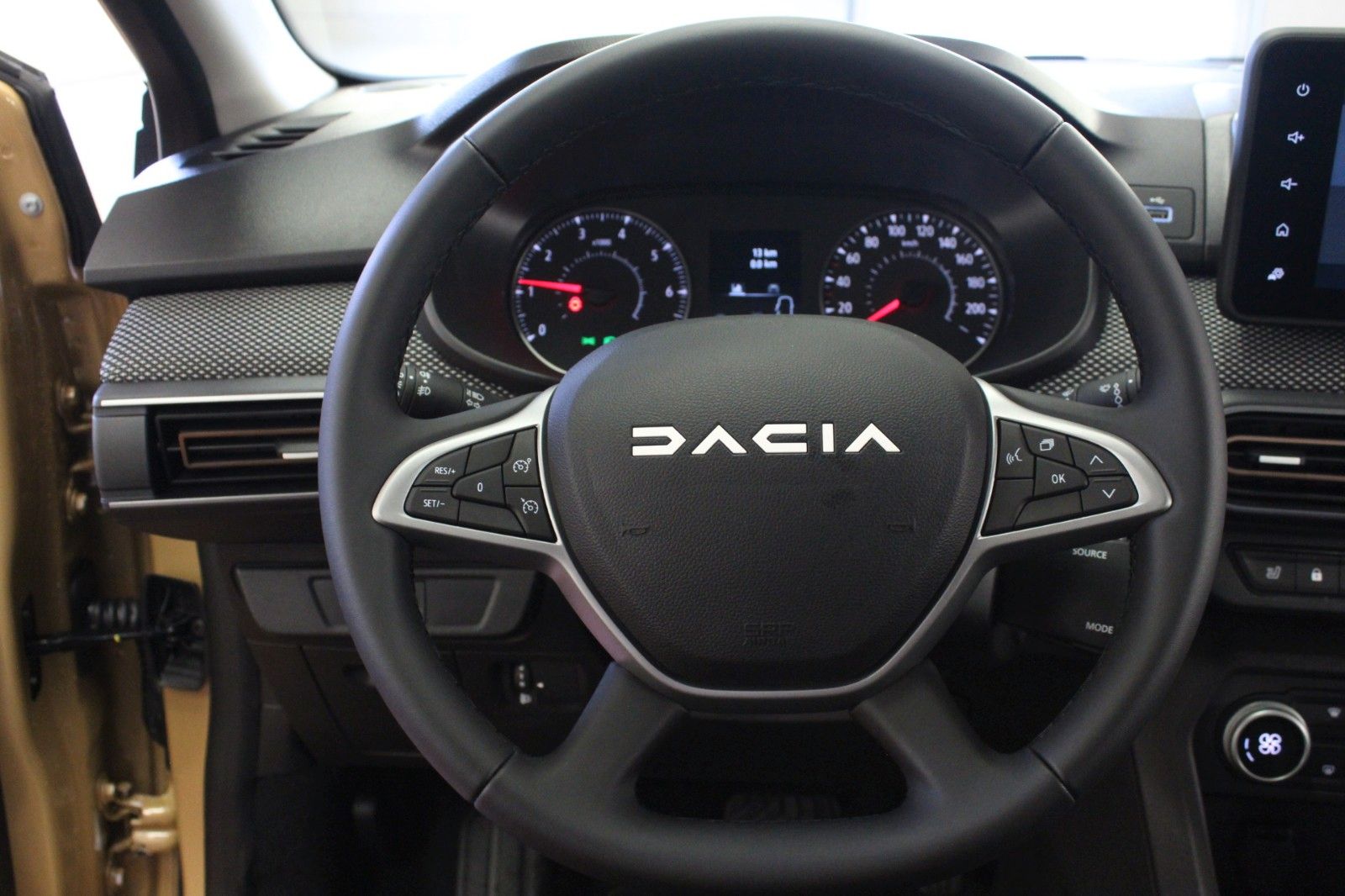 Fahrzeugabbildung Dacia Sandero TCe 90 CVT Stepway Expression*Sitzhzg*
