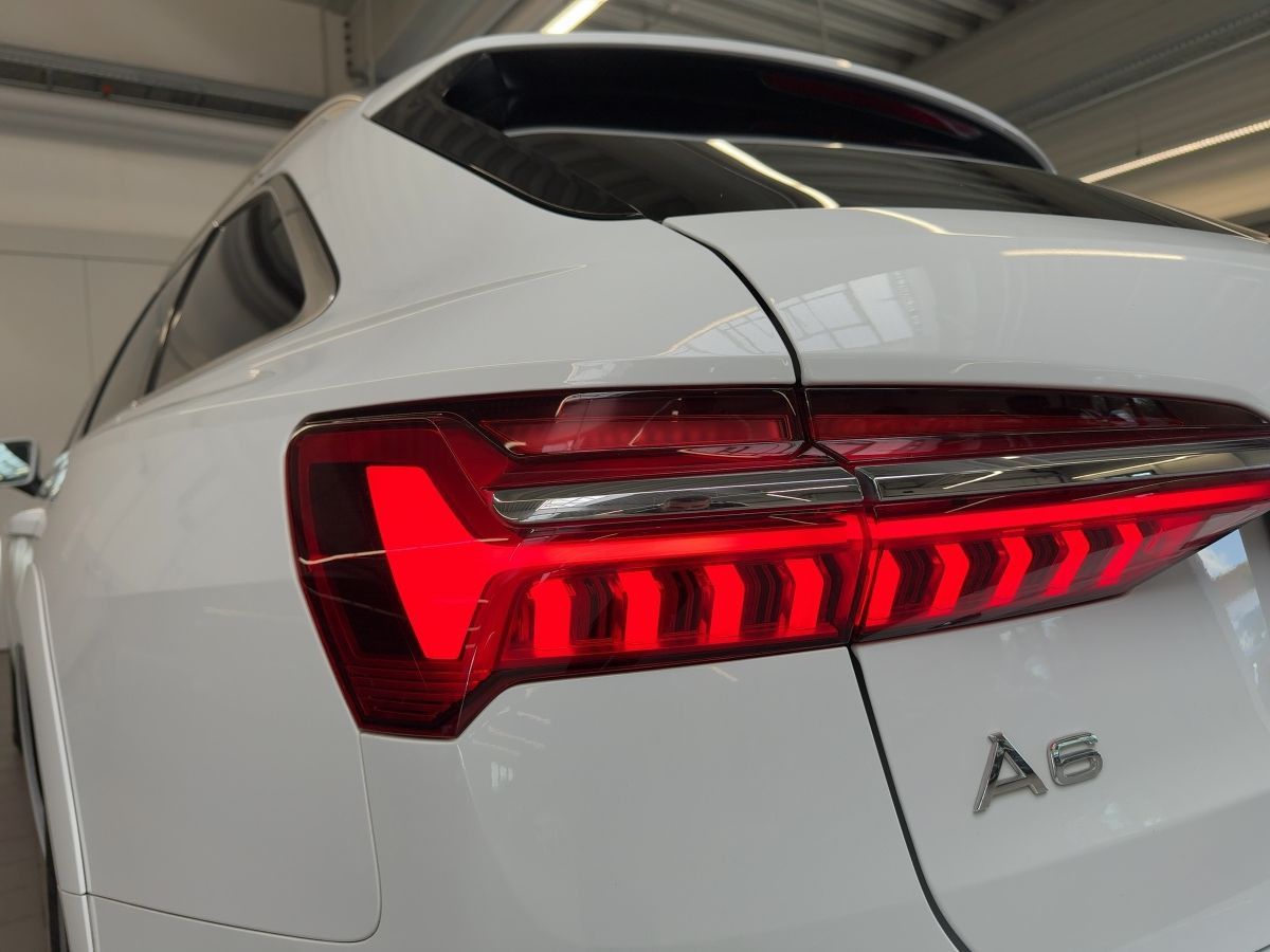 Audi A6 allroad 50 TDI quattro virtual AHK foto 17