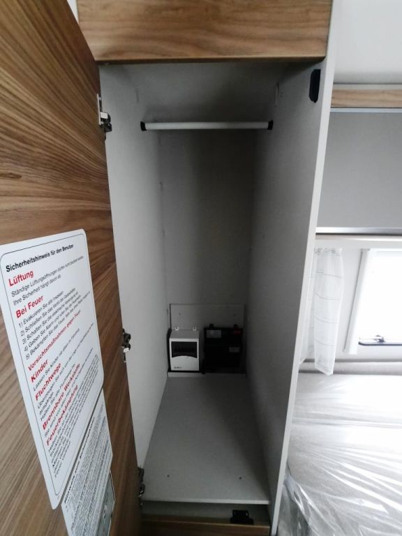 Fahrzeugabbildung Dethleffs Nomad 490 EST Verfüg./Sparen Sie 4.445,- €