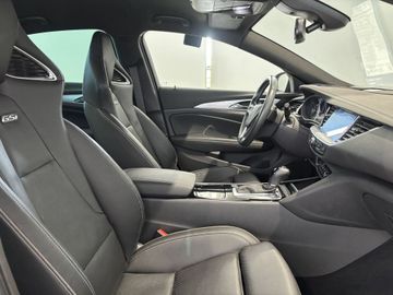 Fotografie 7 des Opel Insignia Grand Sport GSI 2.0 DI Turbo AT