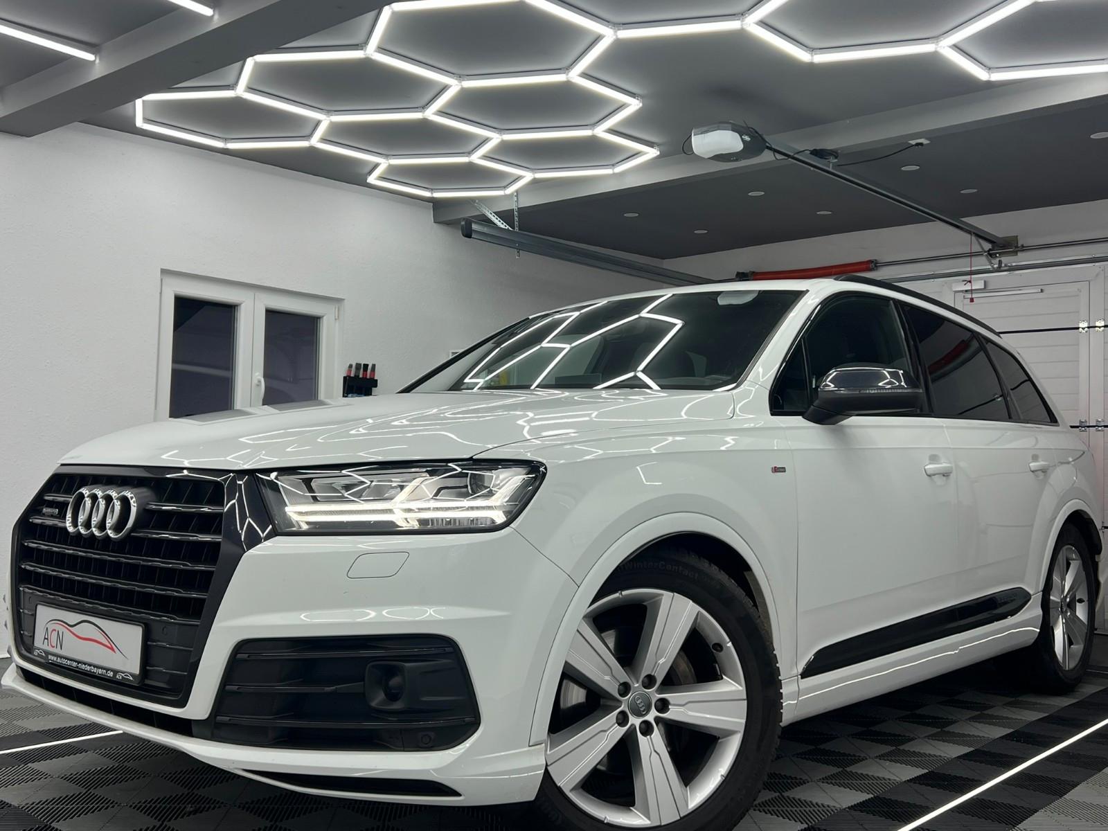 Audi Q7 3.0 TDI Quattro S-LINE/21ZOLL/MATRIX/AHK/AMBI