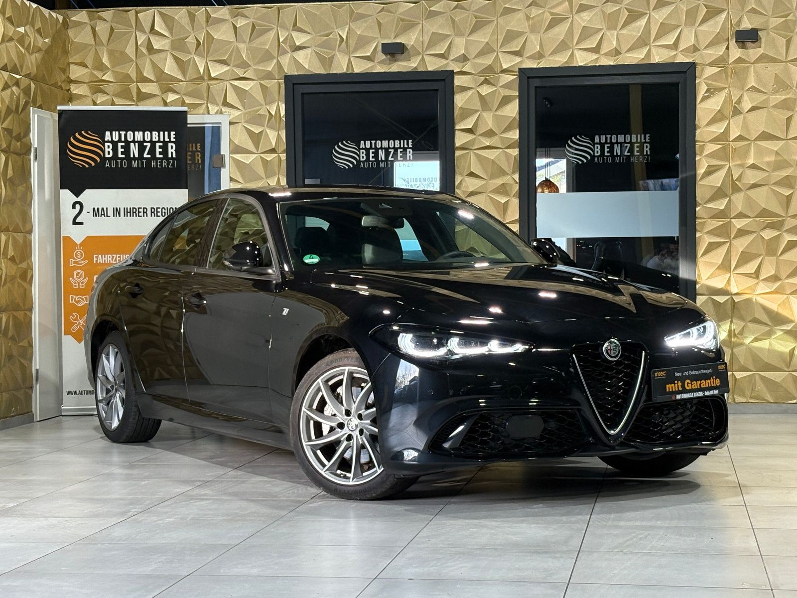 Fahrzeugabbildung Alfa Romeo Giulia Ti Q4/MEMORY/KAMERA/NAVI/ACC/APPLE/SHZ