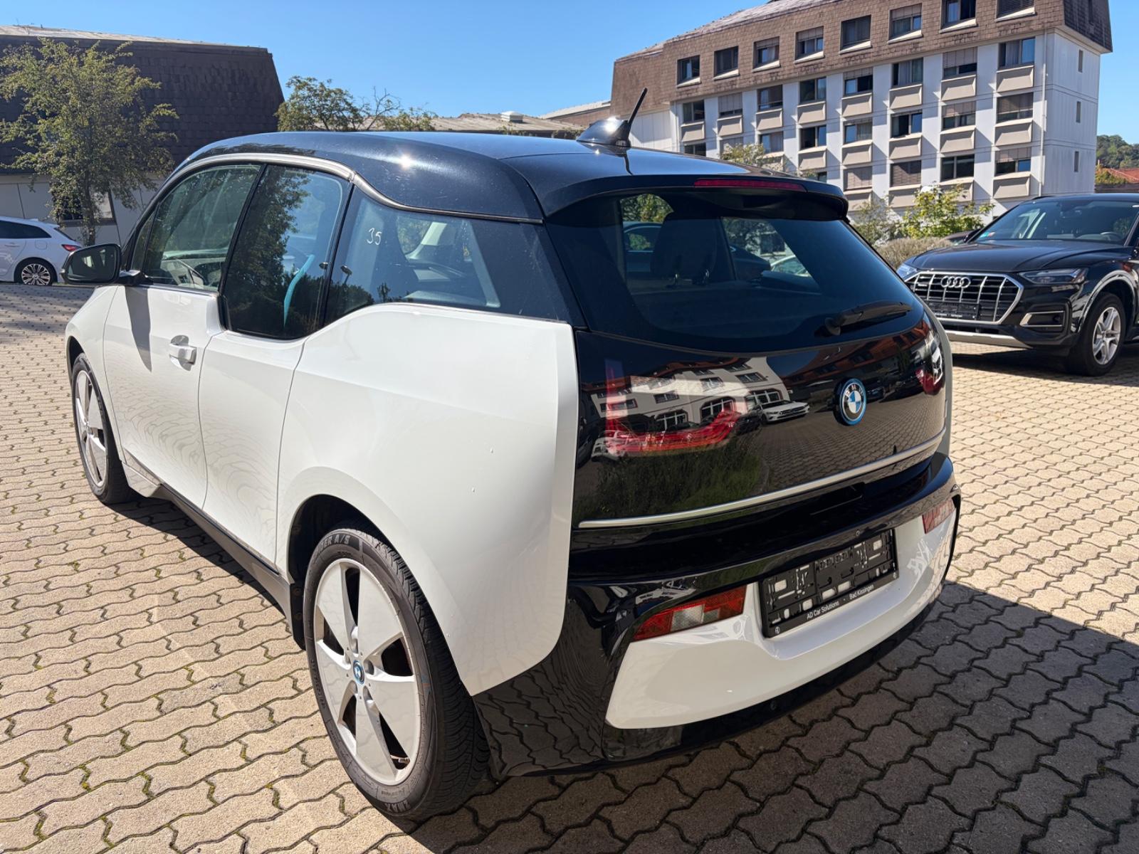 BMW i3*LED*Kamera*ParkAssistent*Multifunktionslenk.*