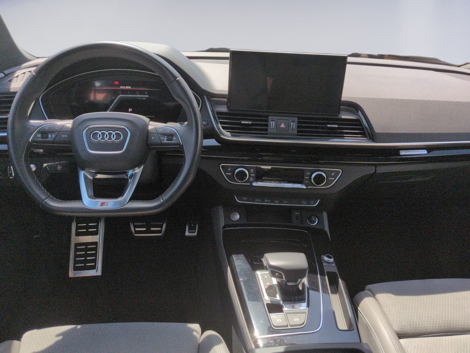 SQ5 3.0 TDI quattro HEAD-UP+LUFT+AHK+KAMERA+PANO