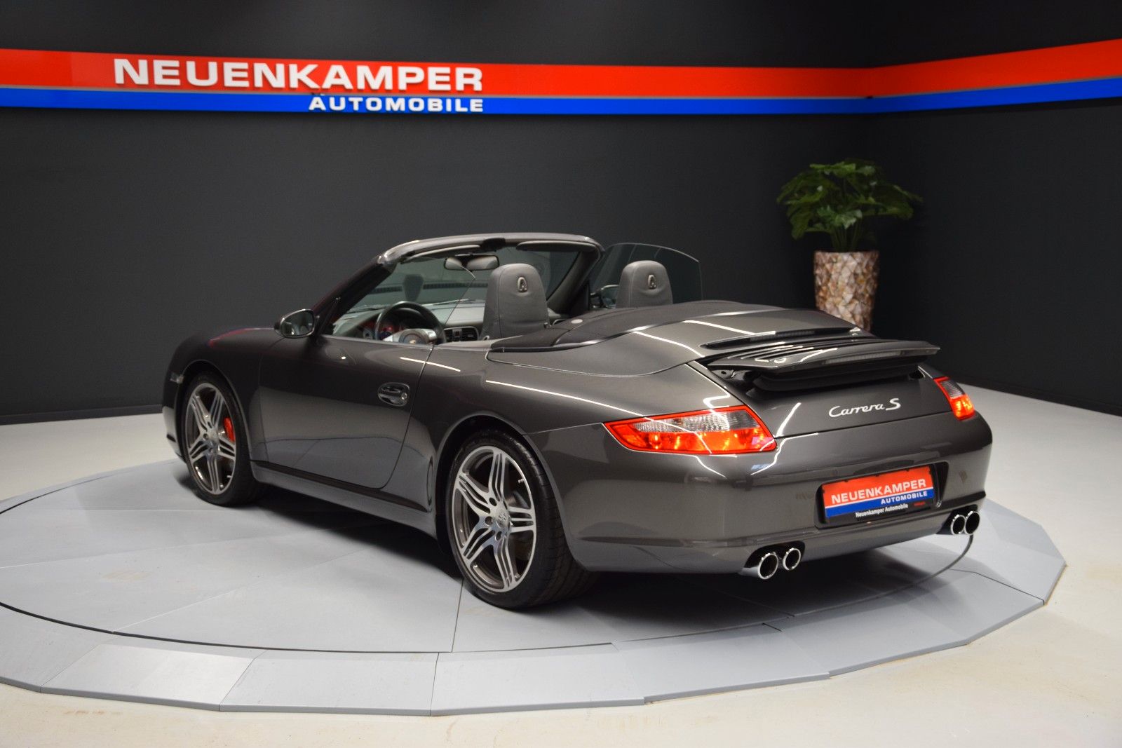 Fahrzeugabbildung Porsche 997 S SportAGA. Navi Vollleder  1A. Zustand