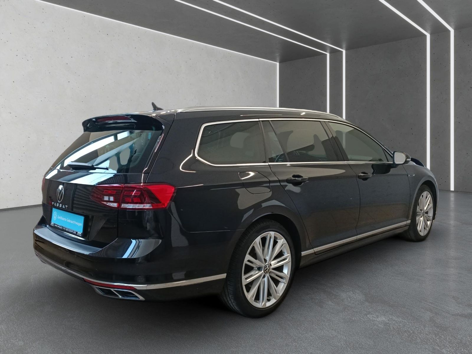 Volkswagen Passat Var. 2.0 TDI Business DSG R-Line AHK 19 foto 4