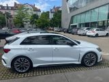 Audi RS3 2.5 TFSI S tronic quattro Sportback - - Audi RS3 mit Benzin-Antrieb: Kombi, 2.5