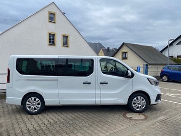 Renault Trafic Combi L2H1 3,0t  Life mit Tageszulassung
