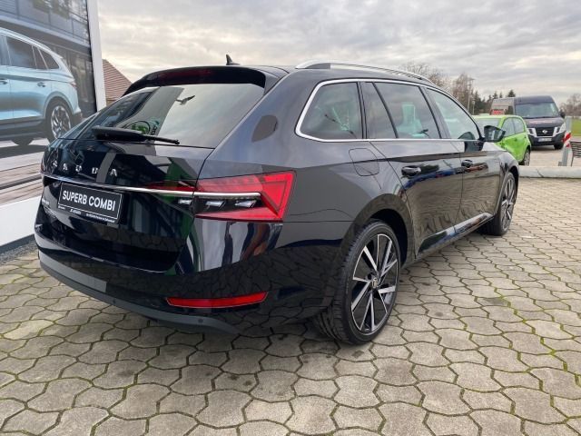 Fahrzeugabbildung SKODA Superb Combi *Matrix*RFK*19Zoll*Side Assist*eHec