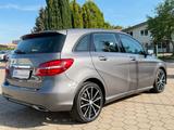 Mercedes-Benz B 180 d Automatik Leder Kam Panorama 1.Hand S-He - Mercedes-Benz B-Klasse: Automatik
