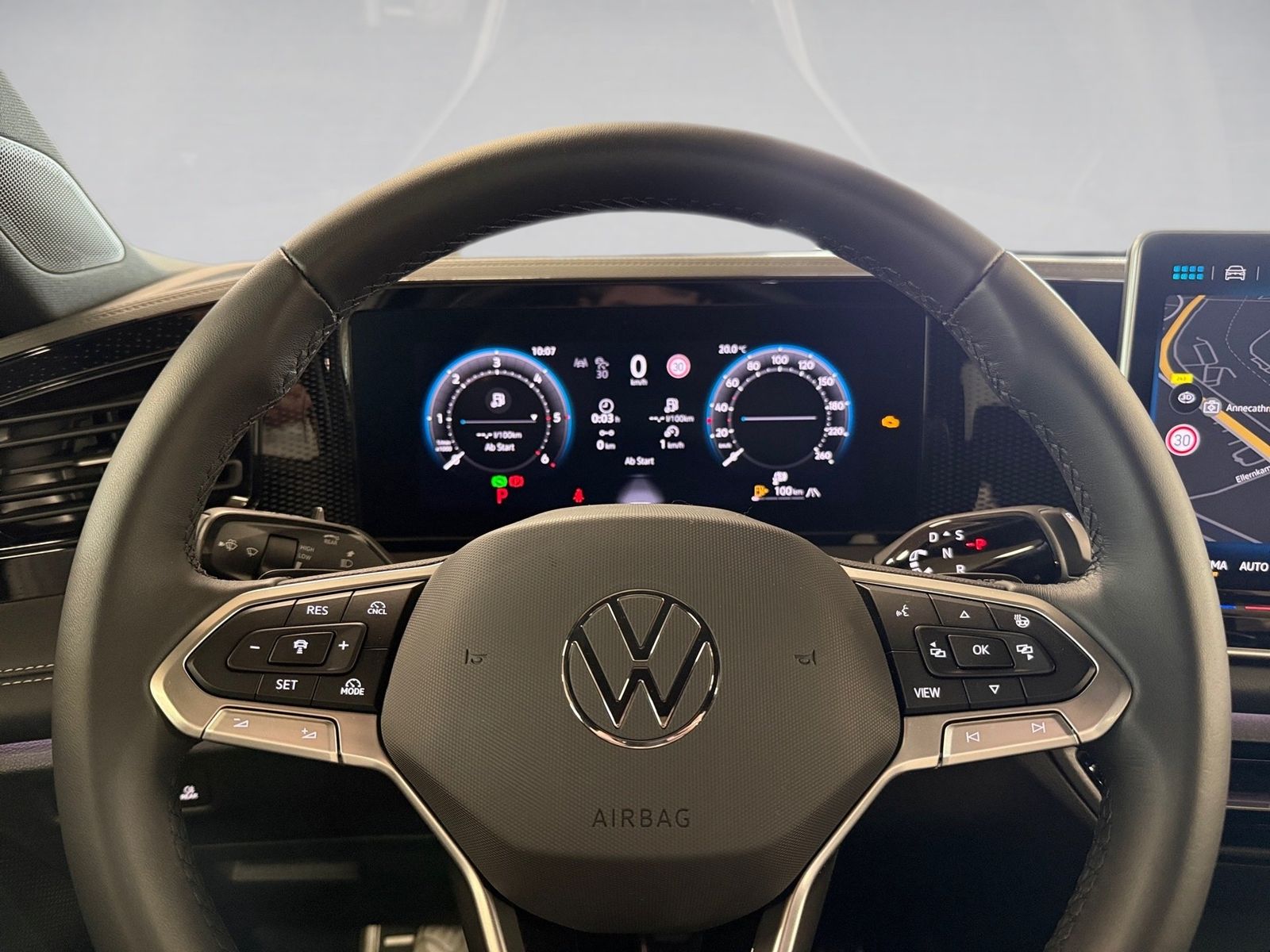 Volkswagen Tiguan - Bild 16