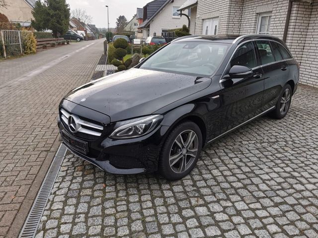 Mercedes-Benz C 400 T 4Matic 2.Hd. Top Zustand !!!