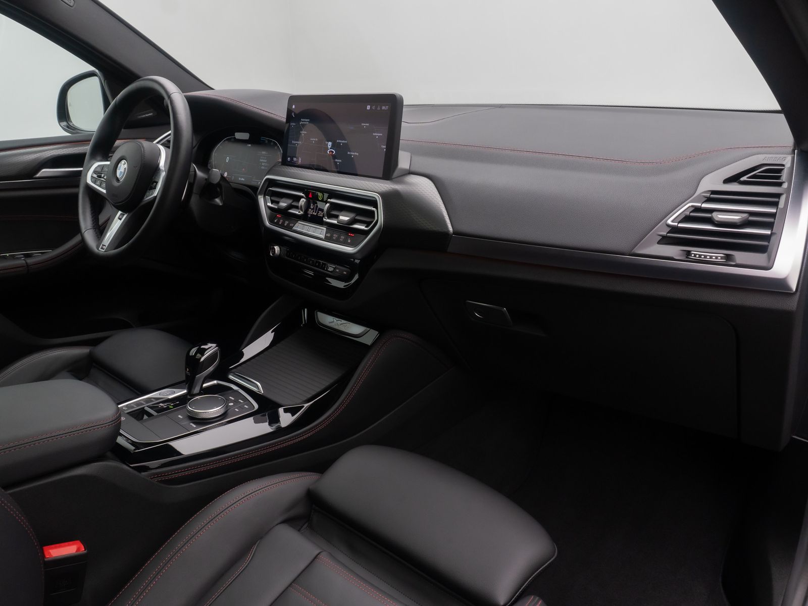 Fahrzeugabbildung BMW X4 xD20d M Sport Panorama HUD H/K DAB Laser AHK