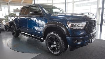 Dodge RAM - 8