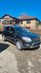 Ford Kuga 2,0 TDCi 2x4 103kW Titanium Titanium