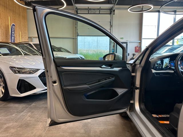 Volkswagen Golf *1.HAND*19%MWST*TEMPO*AHK*LED*
