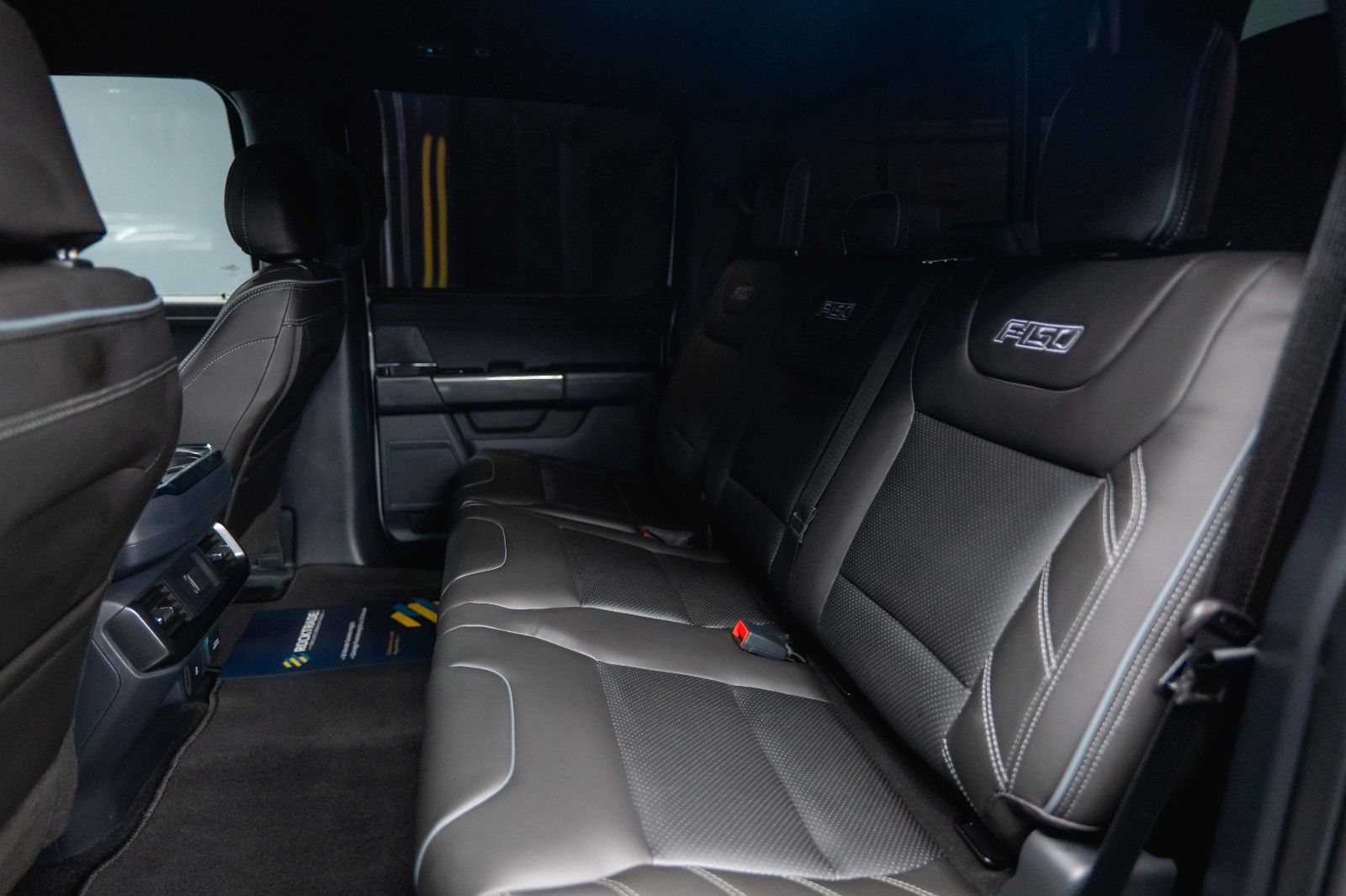 Fahrzeugabbildung Ford F150 5.0L V8 4x4 Offroad SuperCrew RAPTOR 19%