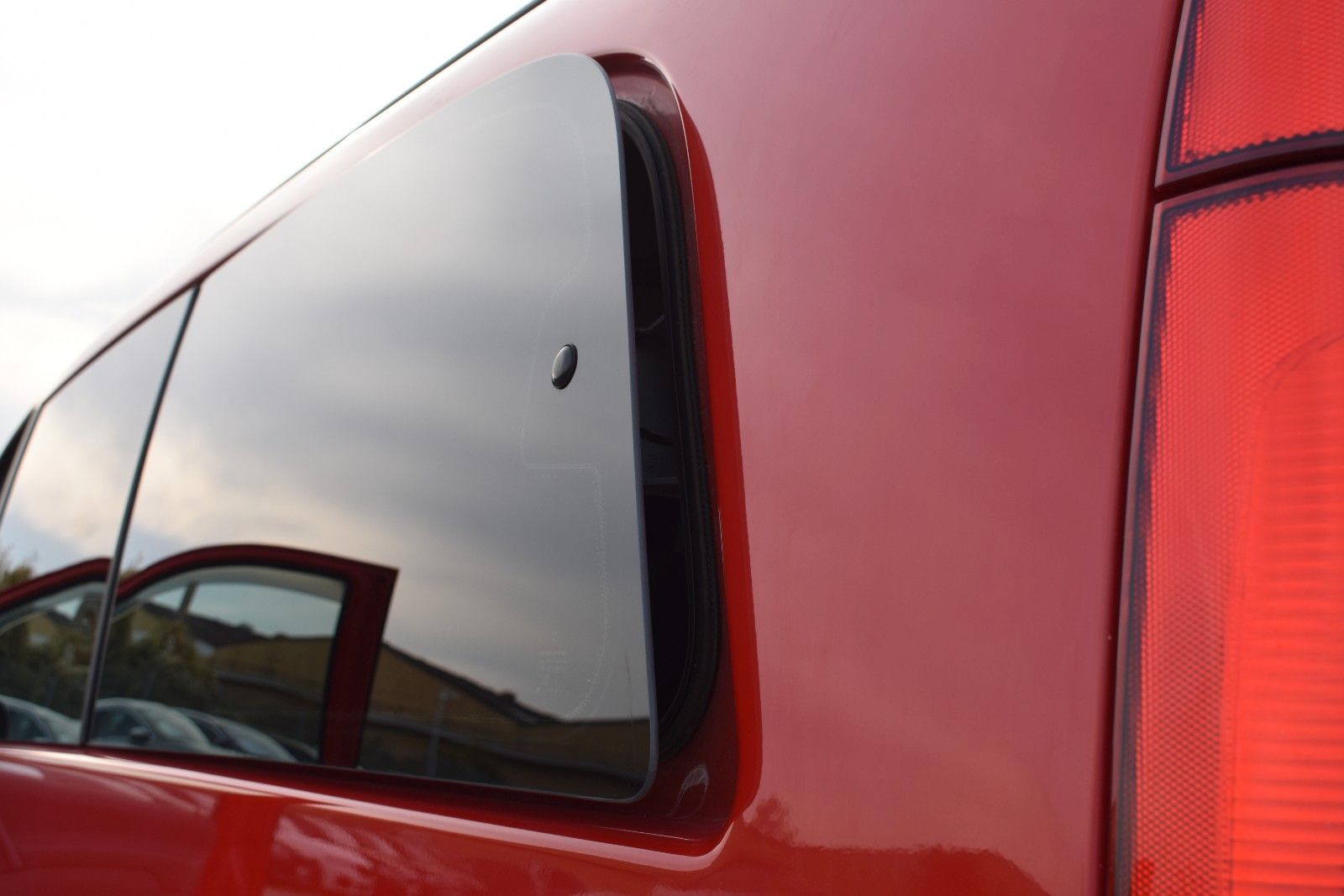 Fahrzeugabbildung Mercedes-Benz Viano 2.2 CDI extralang KLIMA/PDC/AHK/6 Sitze