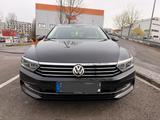 Volkswagen VW Passat Variant 2.0 - Top Zustand und gepflegt - Volkswagen Passat Variant mit Diesel-Antrieb: Kombi, Schaltgetriebe